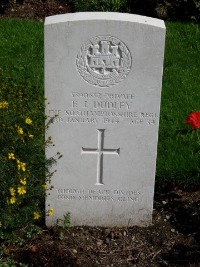 Klagenfurt War Cemetery - Dudley, Frank John